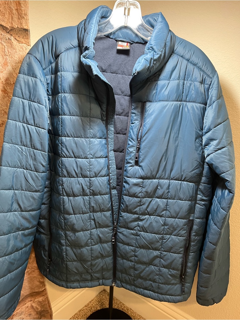 Lightweight Blue Quilted Men’s Jacket